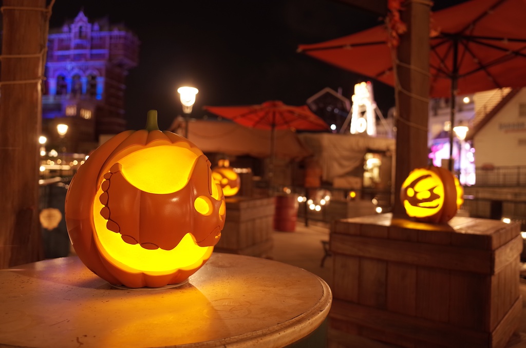 ディズニー・ハロウィーン(2013)の夜景写真をGRで撮影する (東京ディズニーシー)