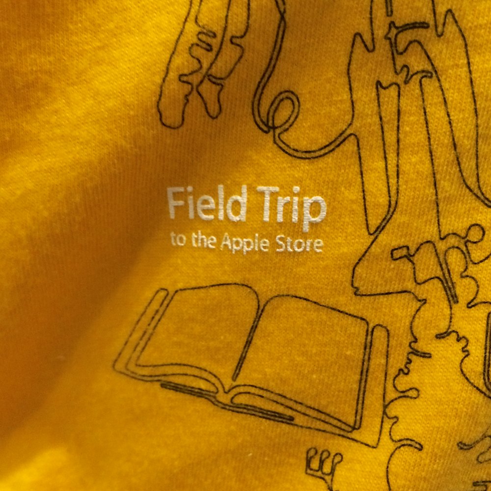 Apple StoreでゲットしたTシャツを紹介します