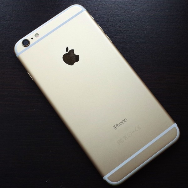 変更OK iPhone6 ゴールド
