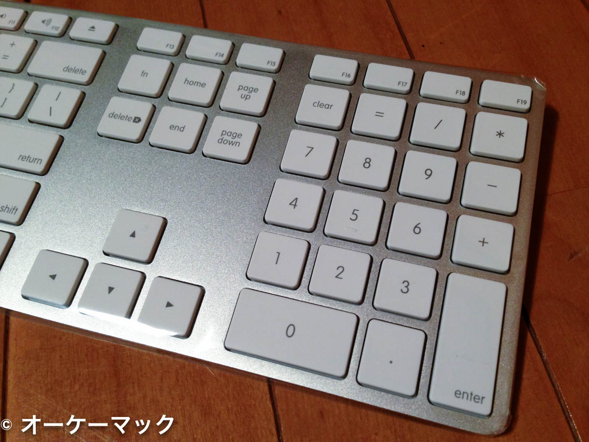 Apple Keyboard(テンキー付き、US配列)